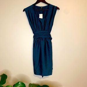 Sleek, emerald HM dress, NWT